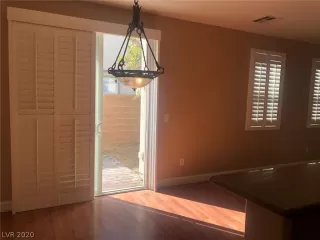 Photo #2: 2174549 Listing 