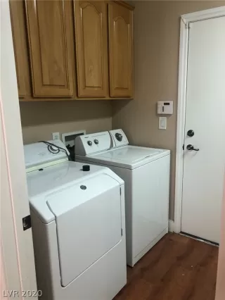 Photo #4: 2174549 Listing 