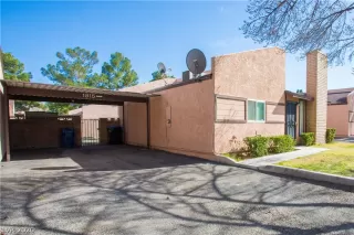 Photo #2: 2174631 Listing