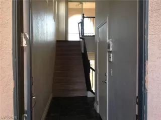 Photo #3: 2174643 Listing 