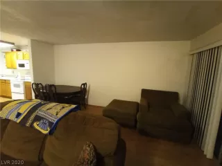 Photo #6: 2174680 Listing