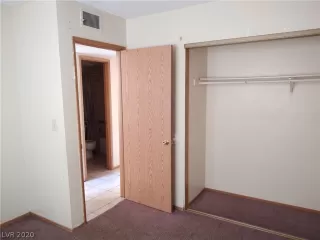 Photo #3: 2174742 Listing 