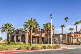 Photo #1: 2174877 Listing 