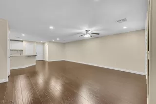 Photo #3: 2174961 Listing