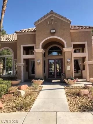 Photo #1: 2174993 Listing 