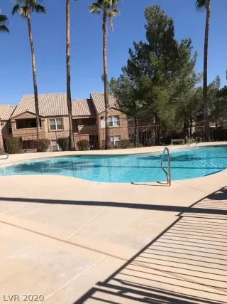 Photo #2: 2174993 Listing 