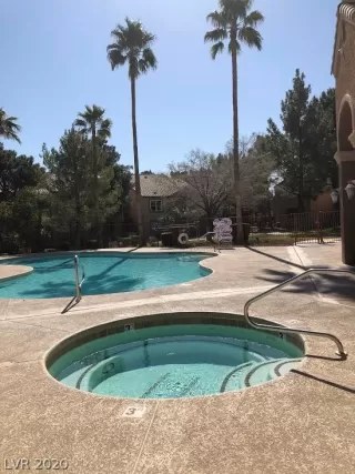 Photo #3: 2174993 Listing 