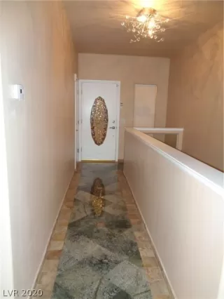 Photo #2: 2175022 Listing