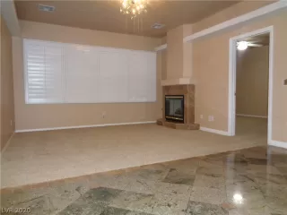 Photo #6: 2175022 Listing