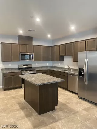 Photo #1: 2175116 Listing 