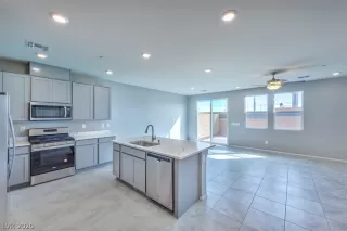 Photo #3: 2175171 Listing 