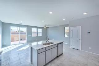 Photo #4: 2175171 Listing 