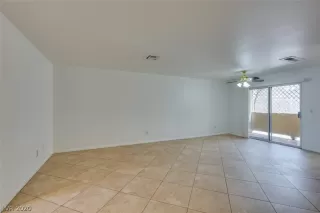 Photo #6: 2175235 Listing