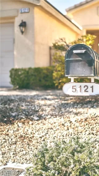 Photo #1: 2175259 Listing 