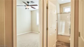 Photo #5: 2175259 Listing 