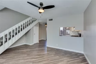 Photo #5: 2175300 Listing 