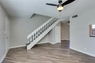 Photo #6: 2175300 Listing 