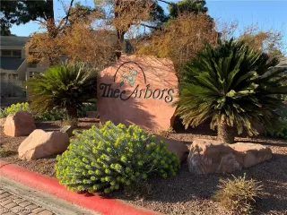 Photo #1: 2175315 Listing