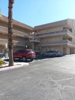 Photo #1: 2175321 Listing 