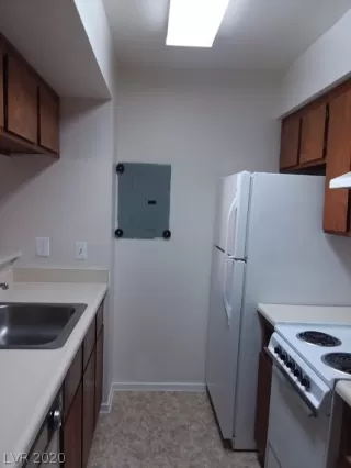 Photo #2: 2175321 Listing 