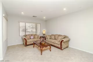 Photo #5: 2175374 Listing 