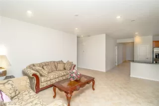 Photo #6: 2175374 Listing 