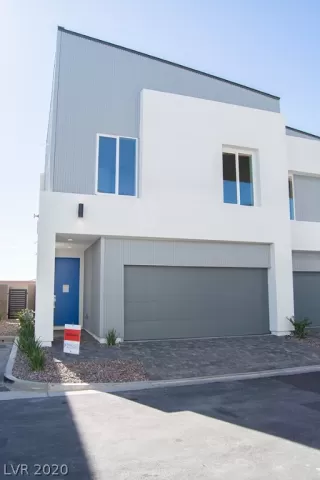 Photo #2: 2175428 Listing