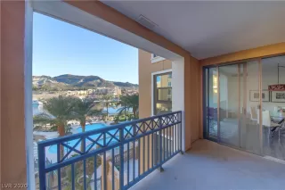 Photo #4: 2175443 Listing 