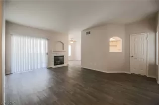 Photo #3: 2175475 Listing 