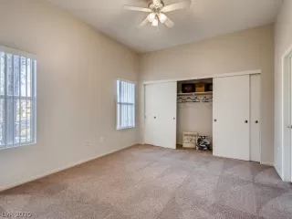 Photo #5: 2175476 Listing