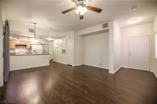 Photo #3: 2175540 Listing 
