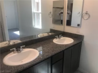 Photo #6: 2175574 Listing 