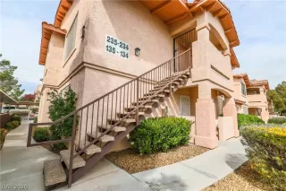 Photo #1: 2175609 Listing