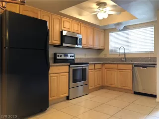 Photo #4: 2175628 Listing 