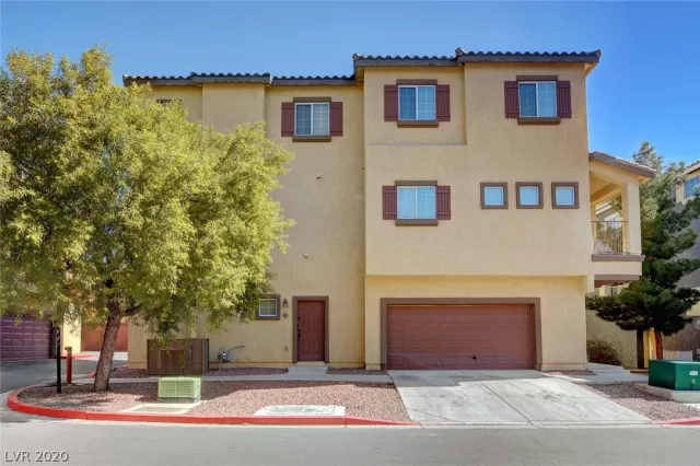 MLS: 2175667 Condo For Sale