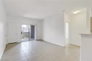 Photo #6: 2175803 Listing 