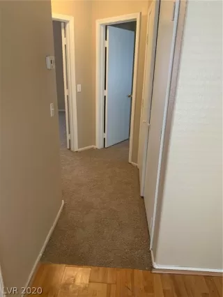 Photo #4: 2175854 Listing