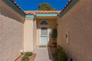 Photo #3: 2176024 Listing 