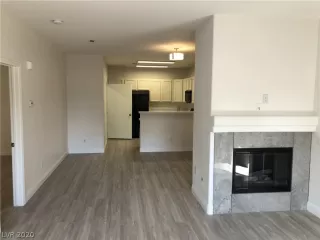 Photo #2: 2176098 Listing