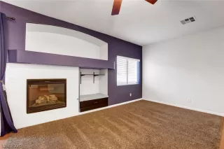 Photo #4: 2176104 Listing