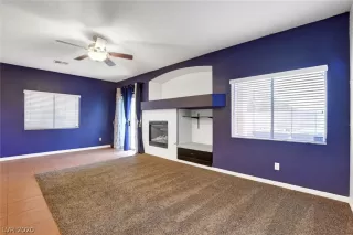 Photo #5: 2176104 Listing