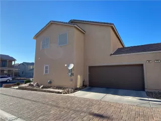 Photo #2: 2176199 Listing 