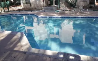 Photo #1: 2176209 Listing