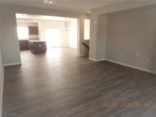 Photo #3: 2176215 Listing 