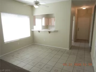 Photo #5: 2176217 Listing 