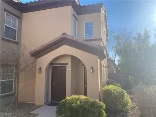 Photo #1: 2176434 Listing 
