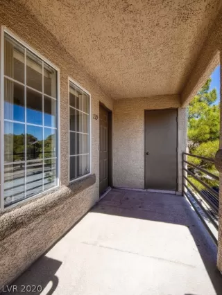 Photo #2: 2176441 Listing 