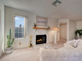 Photo #5: 2176441 Listing 