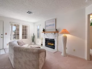 Photo #6: 2176441 Listing 