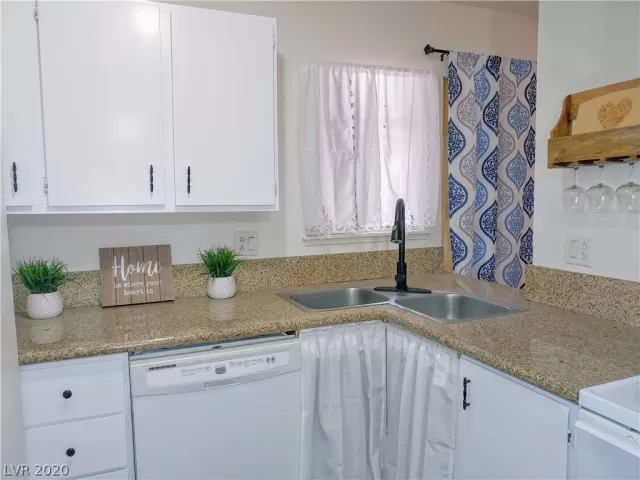 MLS: 2176464 Condo For Sale